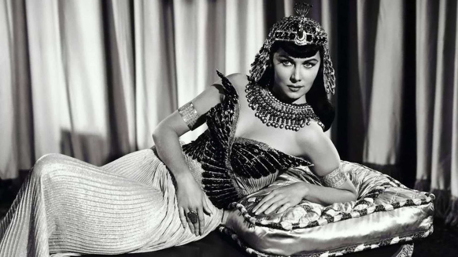 Serpent of the Nile 1953 movie scene