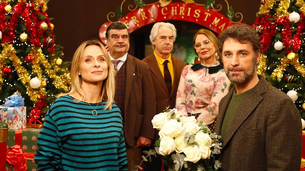 The Christmas Show 2022 movie scene