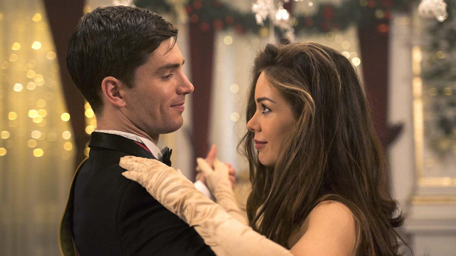 Picture Perfect Royal Christmas 2019 movie scene