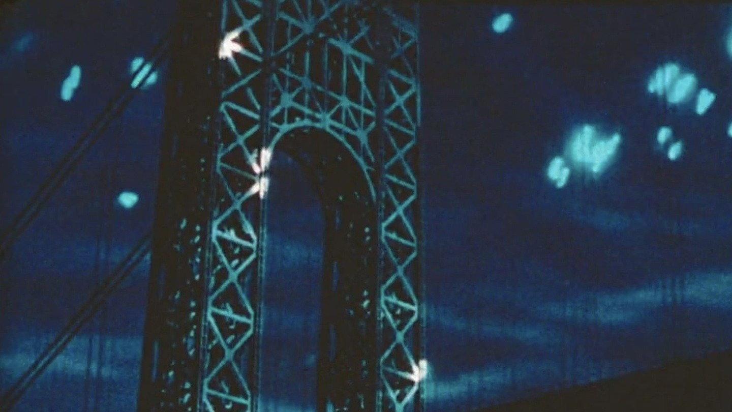 Bridges-Go-Round 2 1958 movie scene