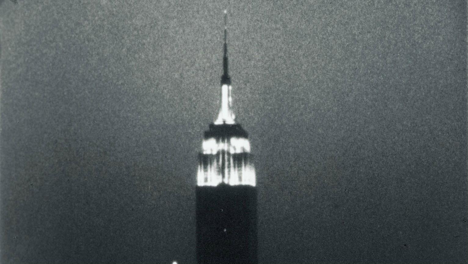 Empire 1965 movie scene