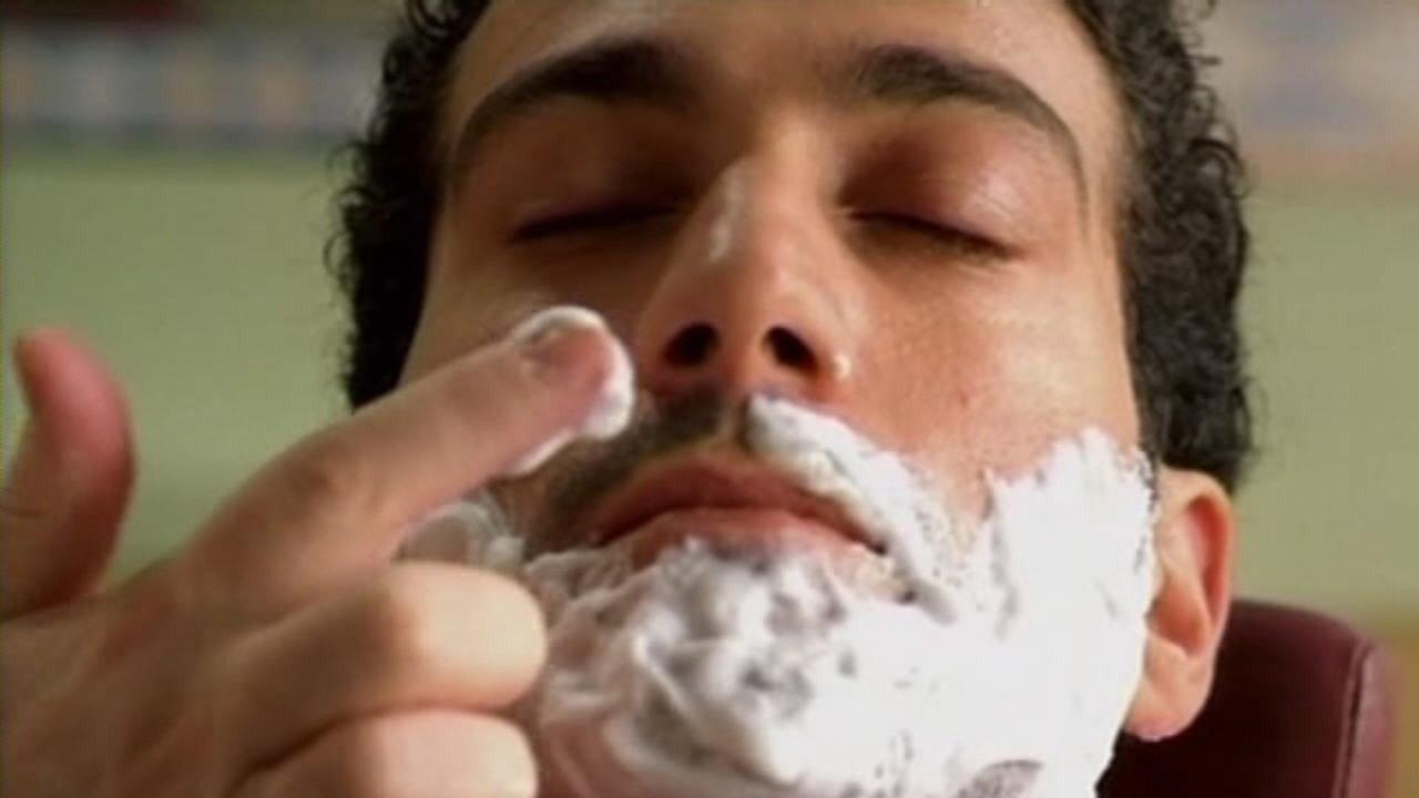 Die Rasur 2006 movie scene