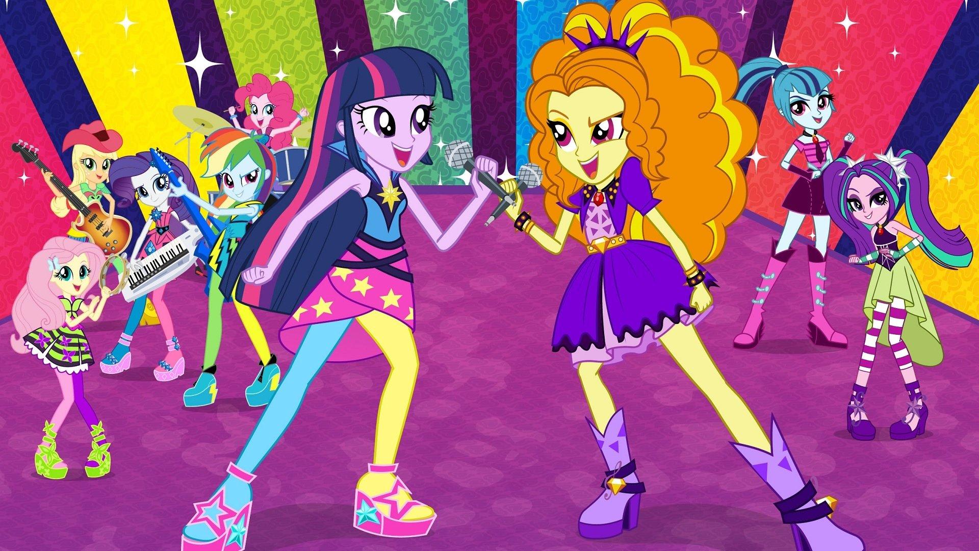 My Little Pony: Equestria Girls – Rainbow Rocks 2014 movie scene