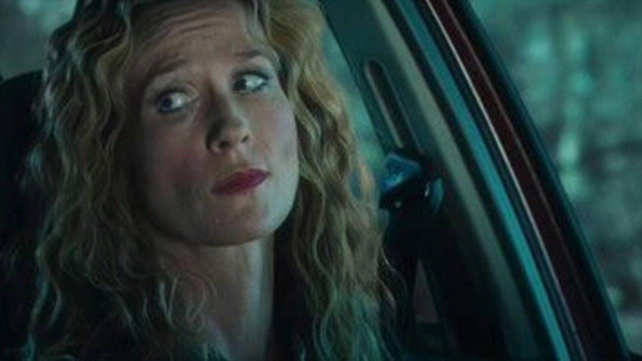 Dead End 2012 movie scene