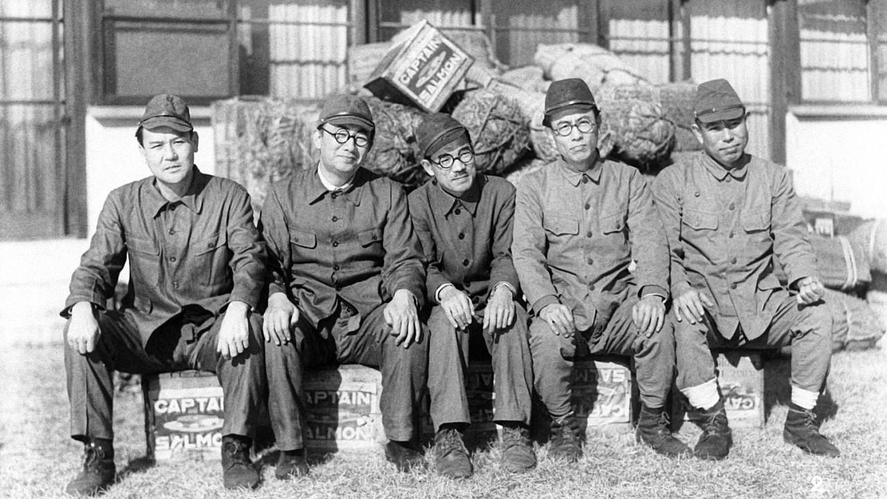 Five Tokyo Men 1945 movie scene