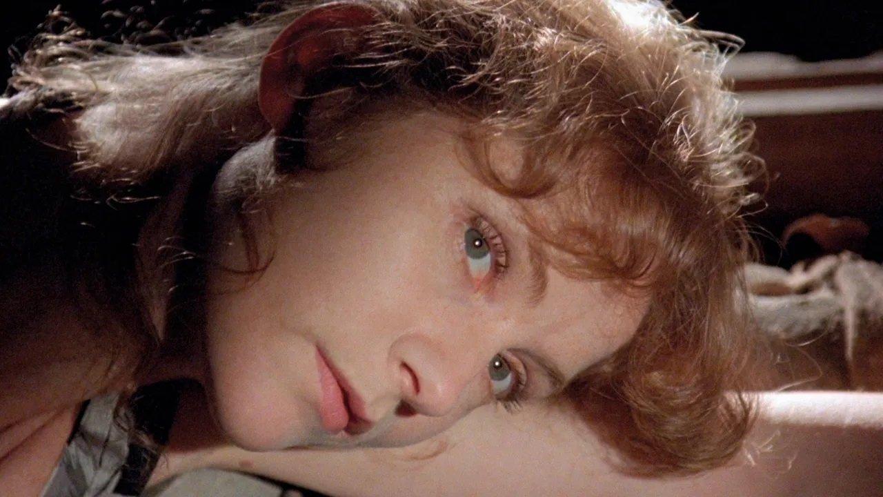 Malina 1991 movie scene