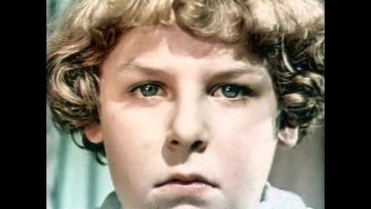The White Poodle 1955 movie scene