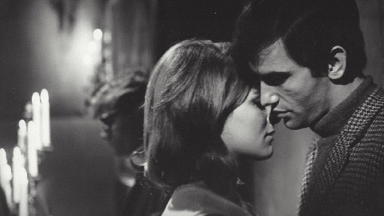 A Love Story 1967 movie scene