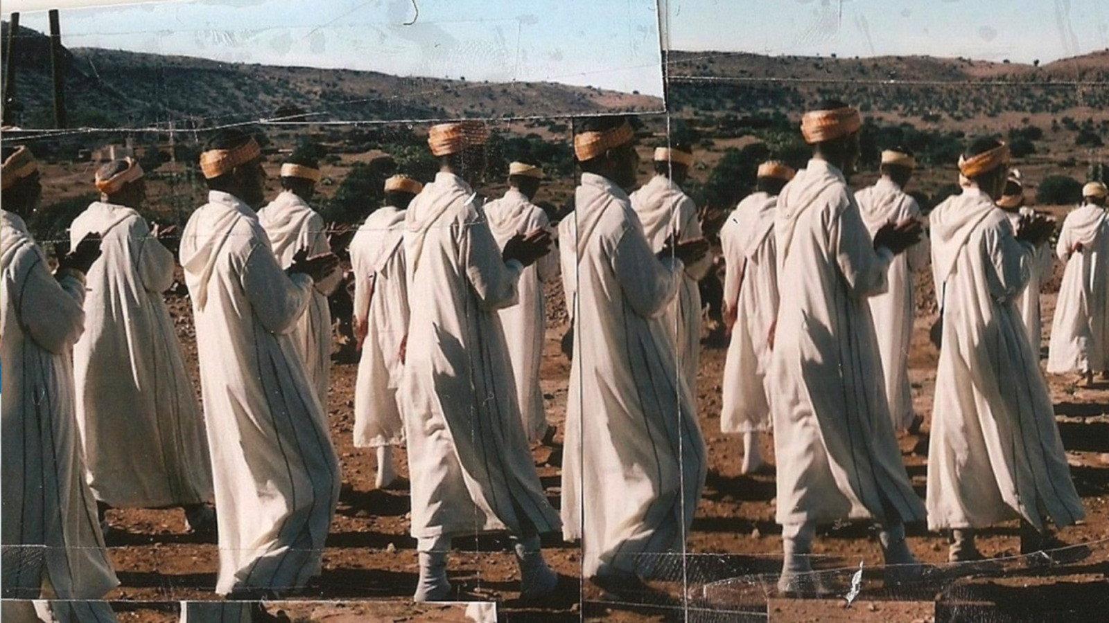 A Hundred Camels in the Courtyard 2018 movie scene