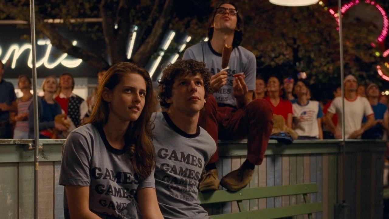 Adventureland 2009 movie scene