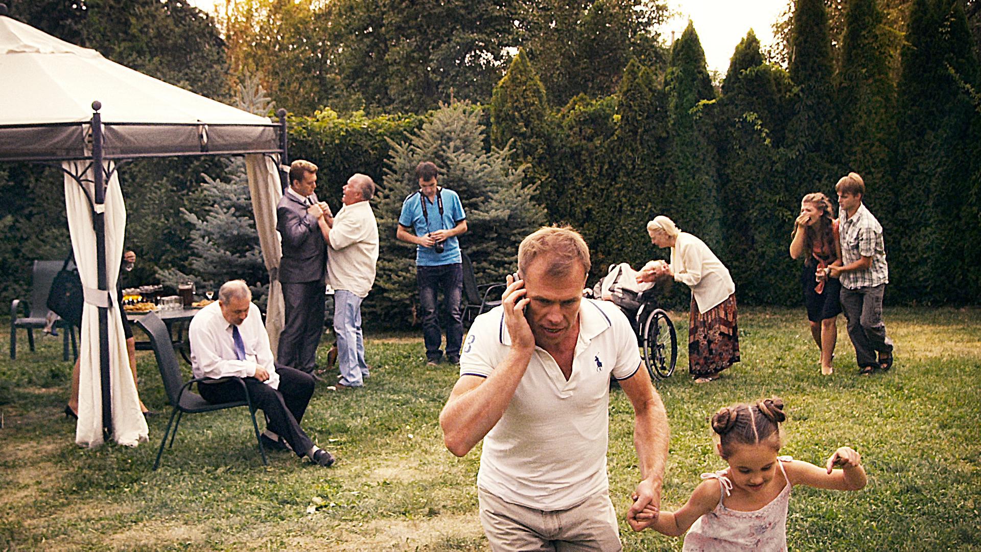 The Story of an Old Woman 2014 movie scene