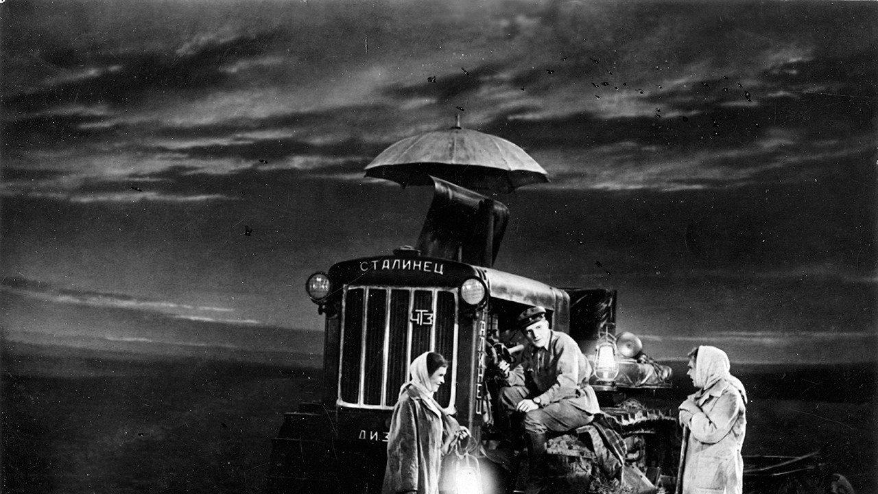 Tractor Drivers 1939 movie scene