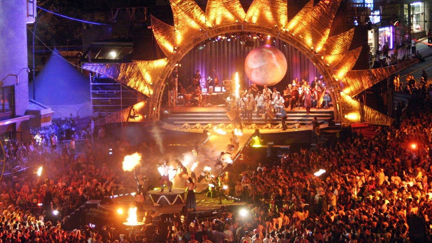 Cirque du Soleil: Midnight Sun 2004 movie scene
