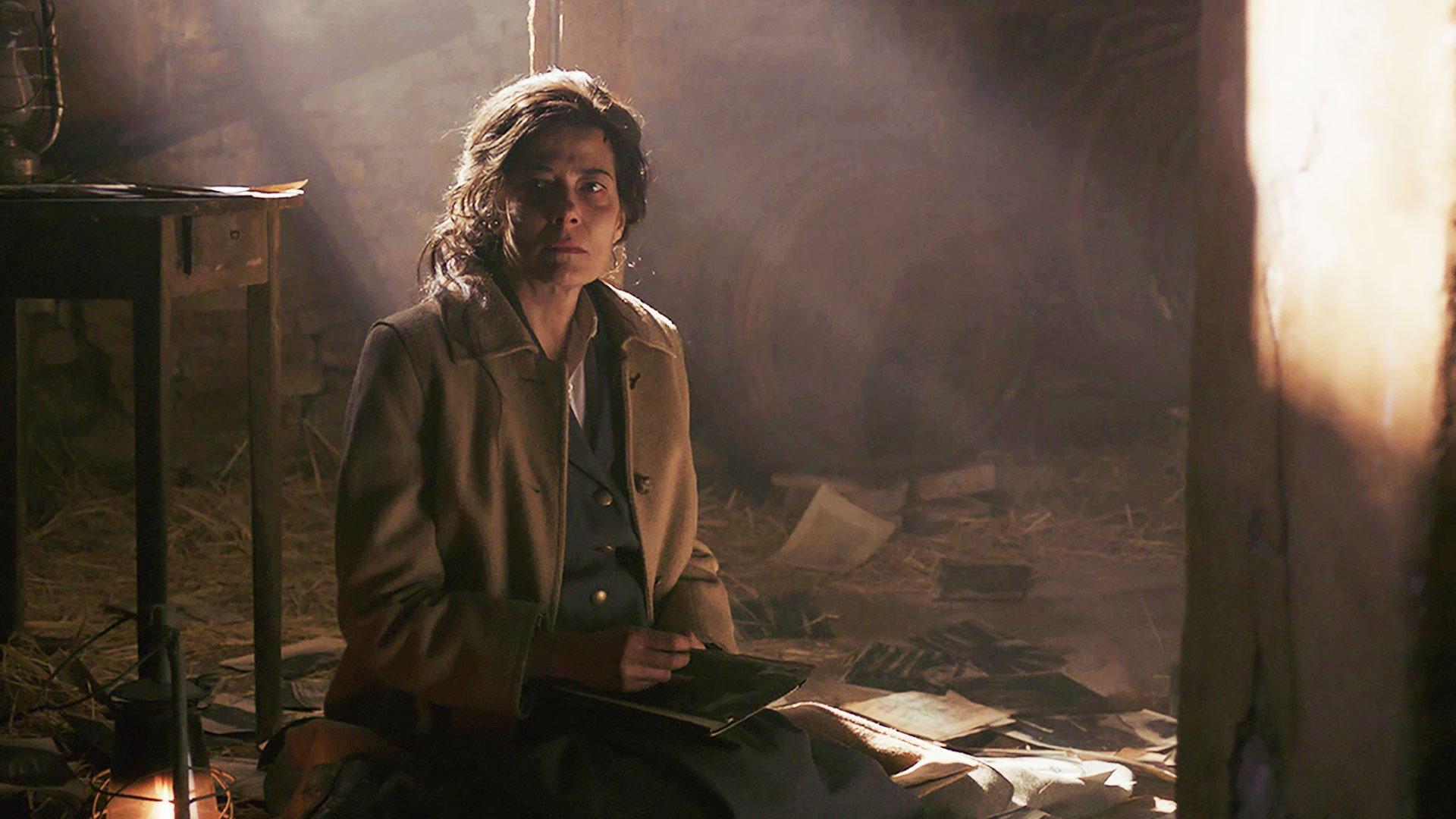 Helena 2015 movie scene