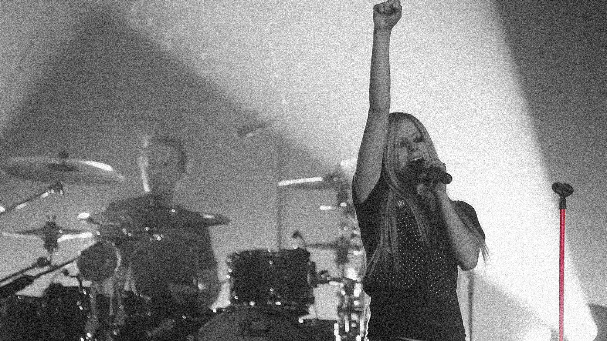 Avril Lavigne: MTV Live in Paris 2007 2007 movie scene