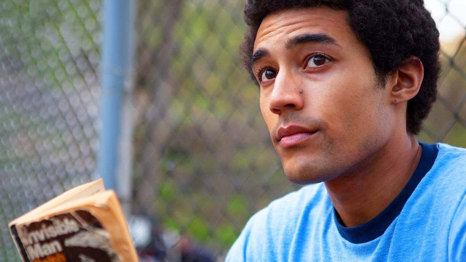 Barry 2016 movie scene