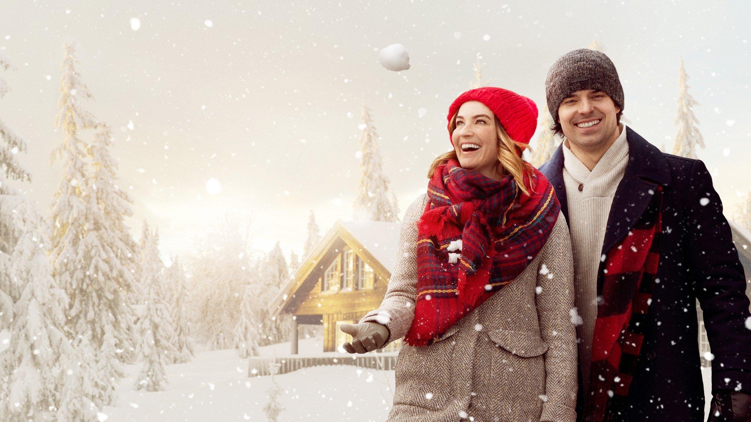 Inn Love by Christmas 2020 movie scene