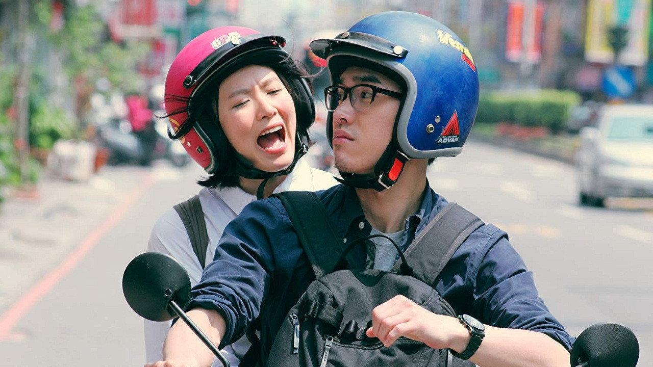 Apolitical Romance 2013 movie scene