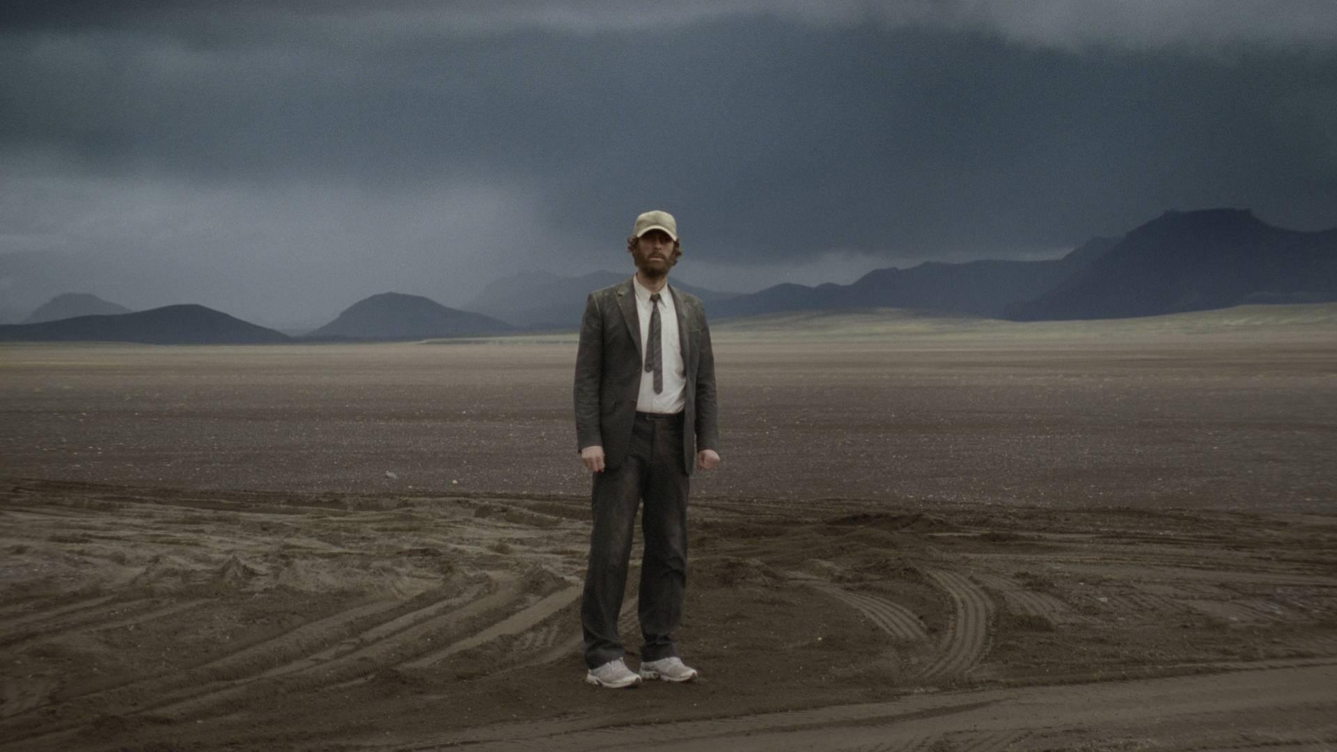 The Bothersome Man 2006 movie scene