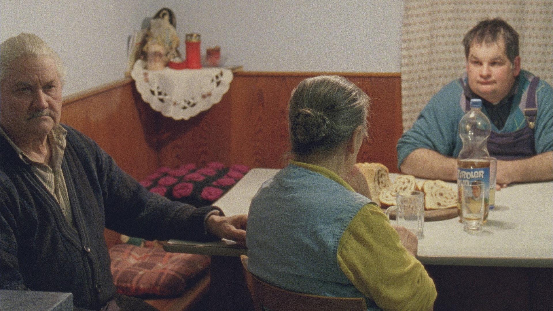 Ein Versprechen 2012 movie scene