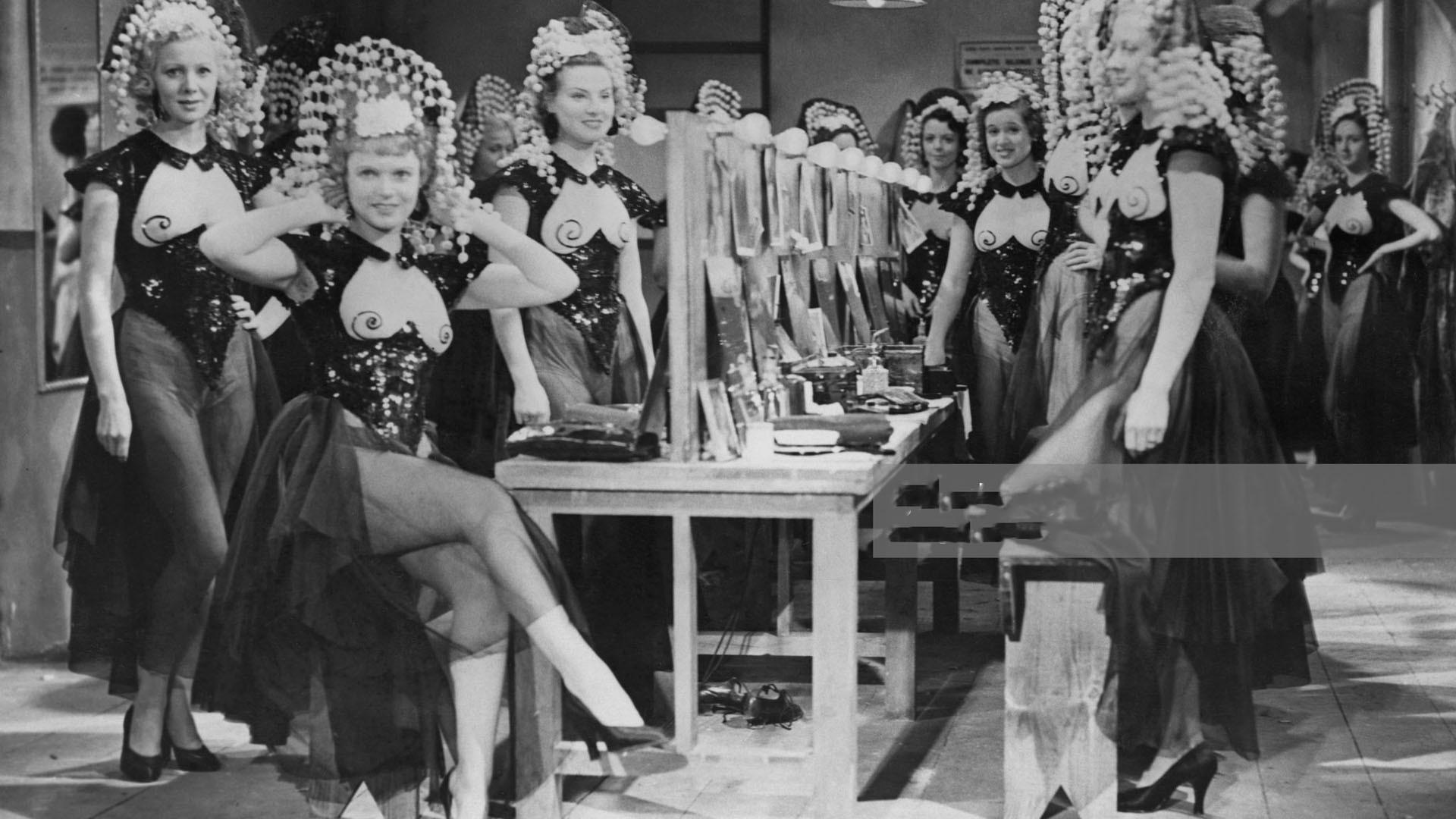 Limelight 1936 movie scene