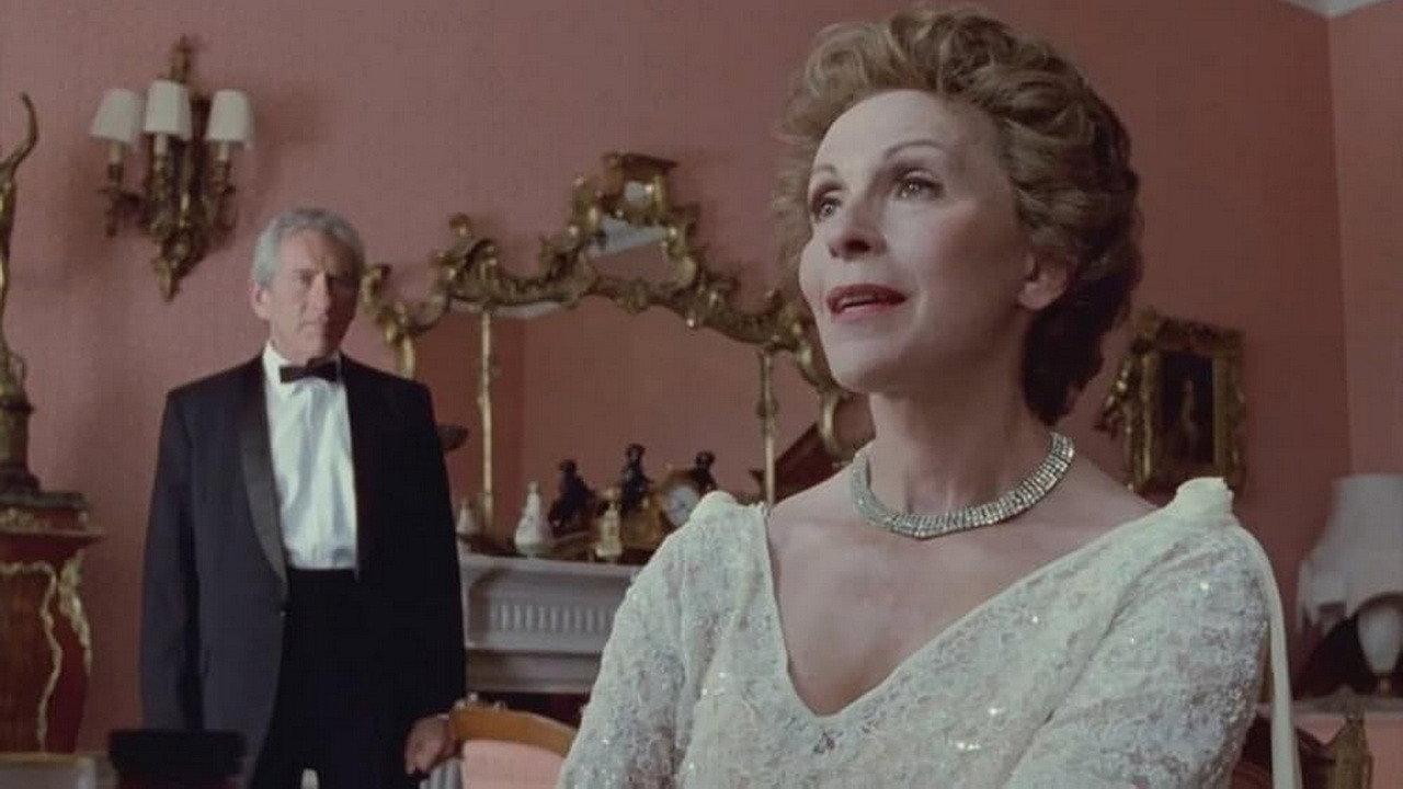 Miss Marple: The Mirror Crack'd from Side to Side 1992 movie scene