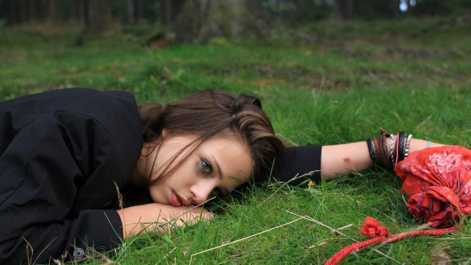 Dreileben: Beats Being Dead 2011 movie scene