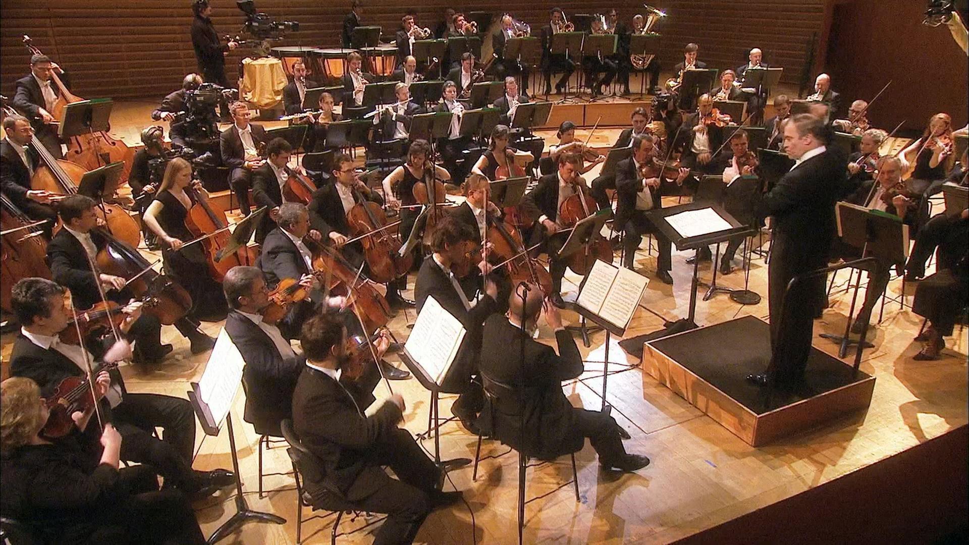 Tchaikovsky: Symphonies Nos. 4, 5 & 6 - Gergiev 2011 movie scene