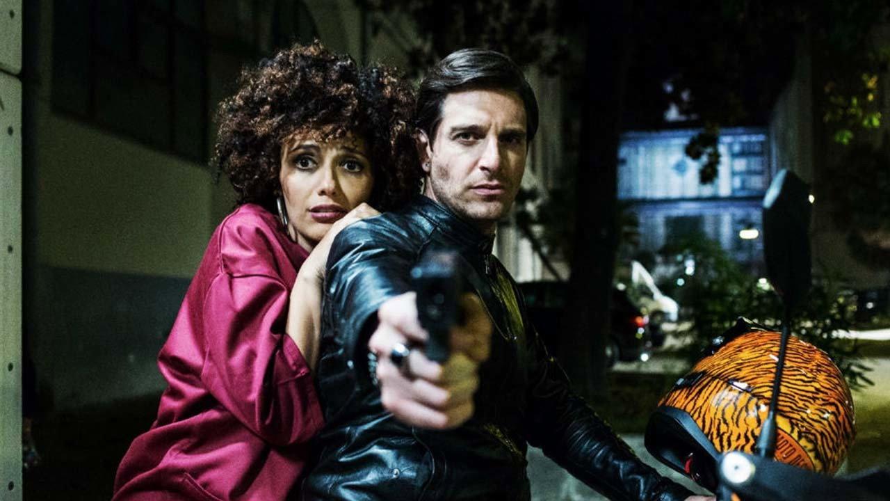 Love and Bullets 2017 movie scene