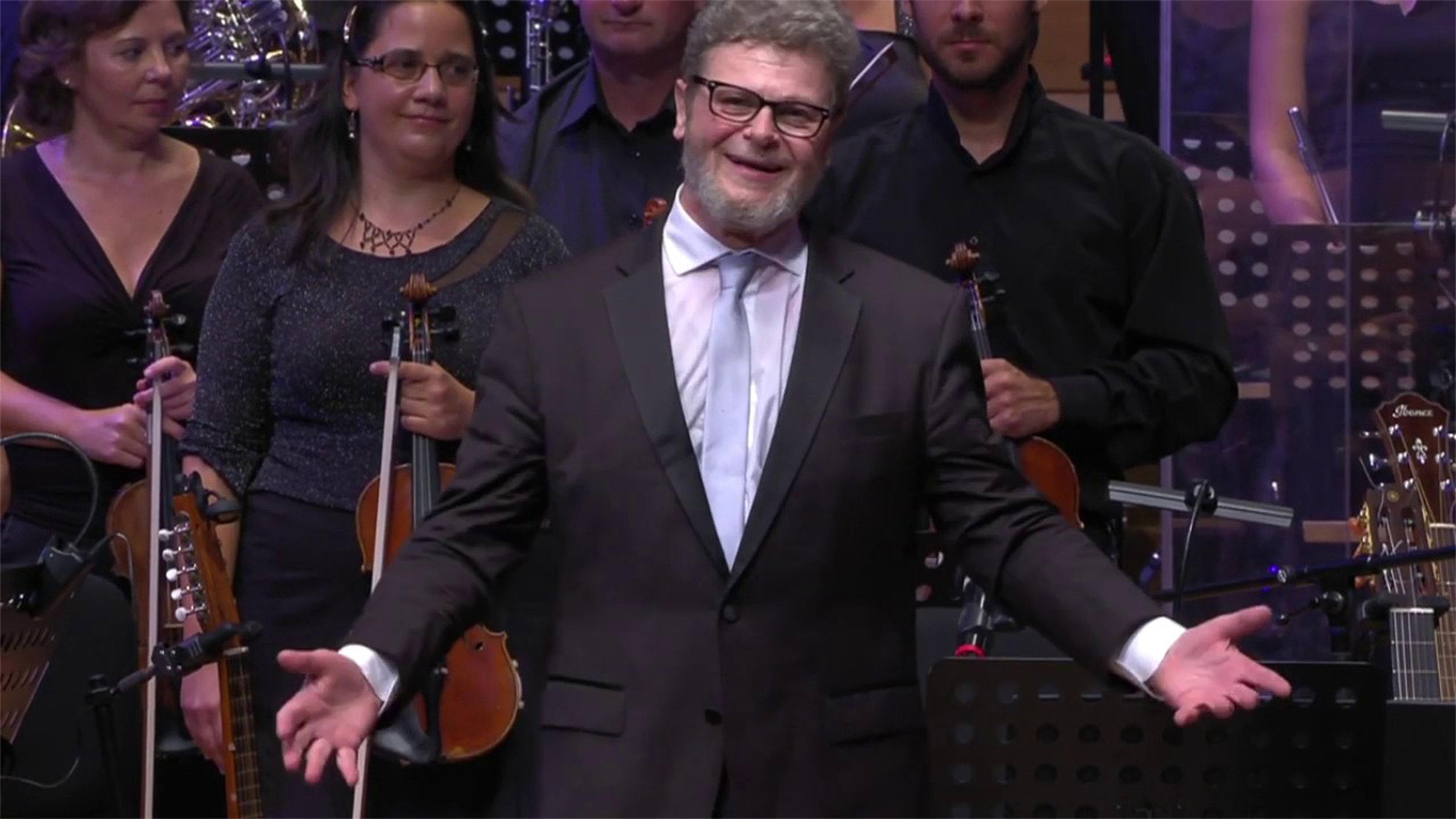 Gustavo Santaolalla - Pannon Philharmonic Orchestra 2019 movie scene