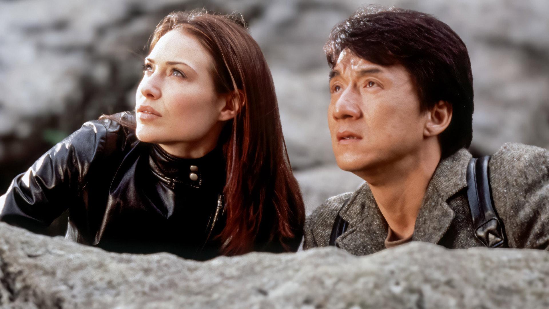 The Medallion 2003 movie scene