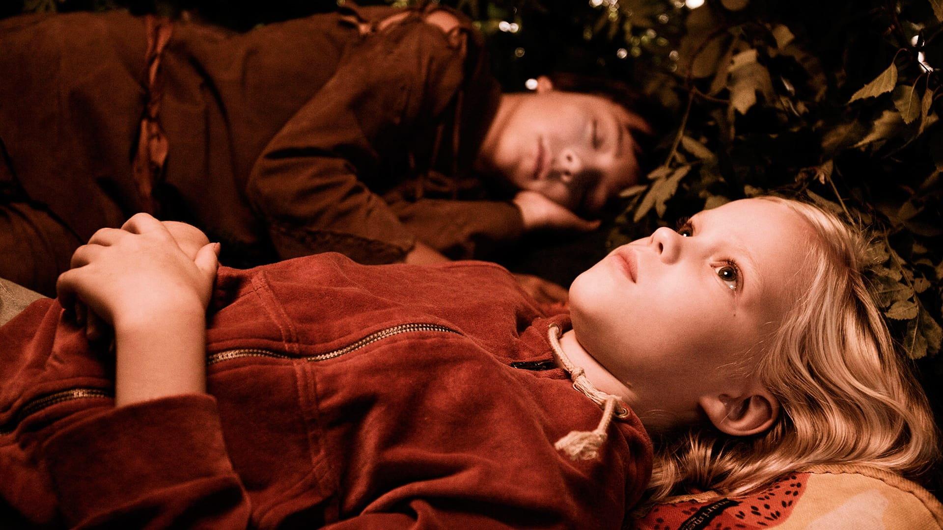Unna and Nuuk 2006 movie scene