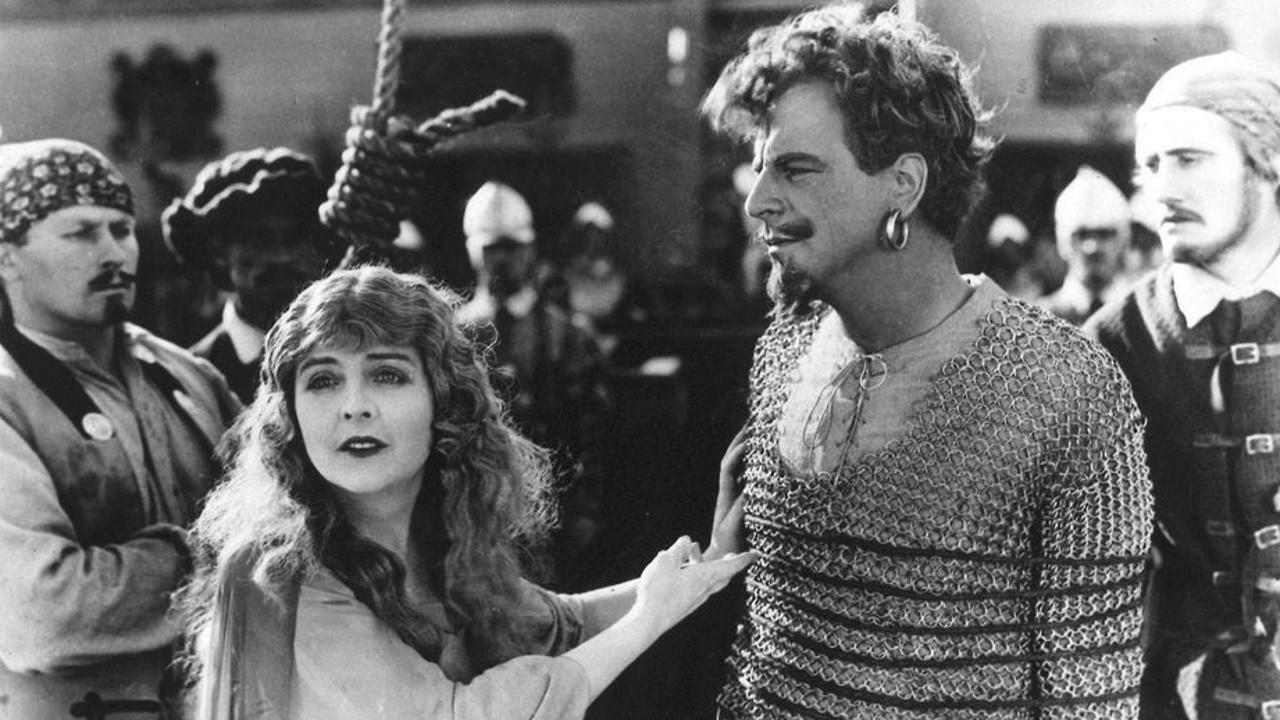 The Sea Hawk 1924 movie scene