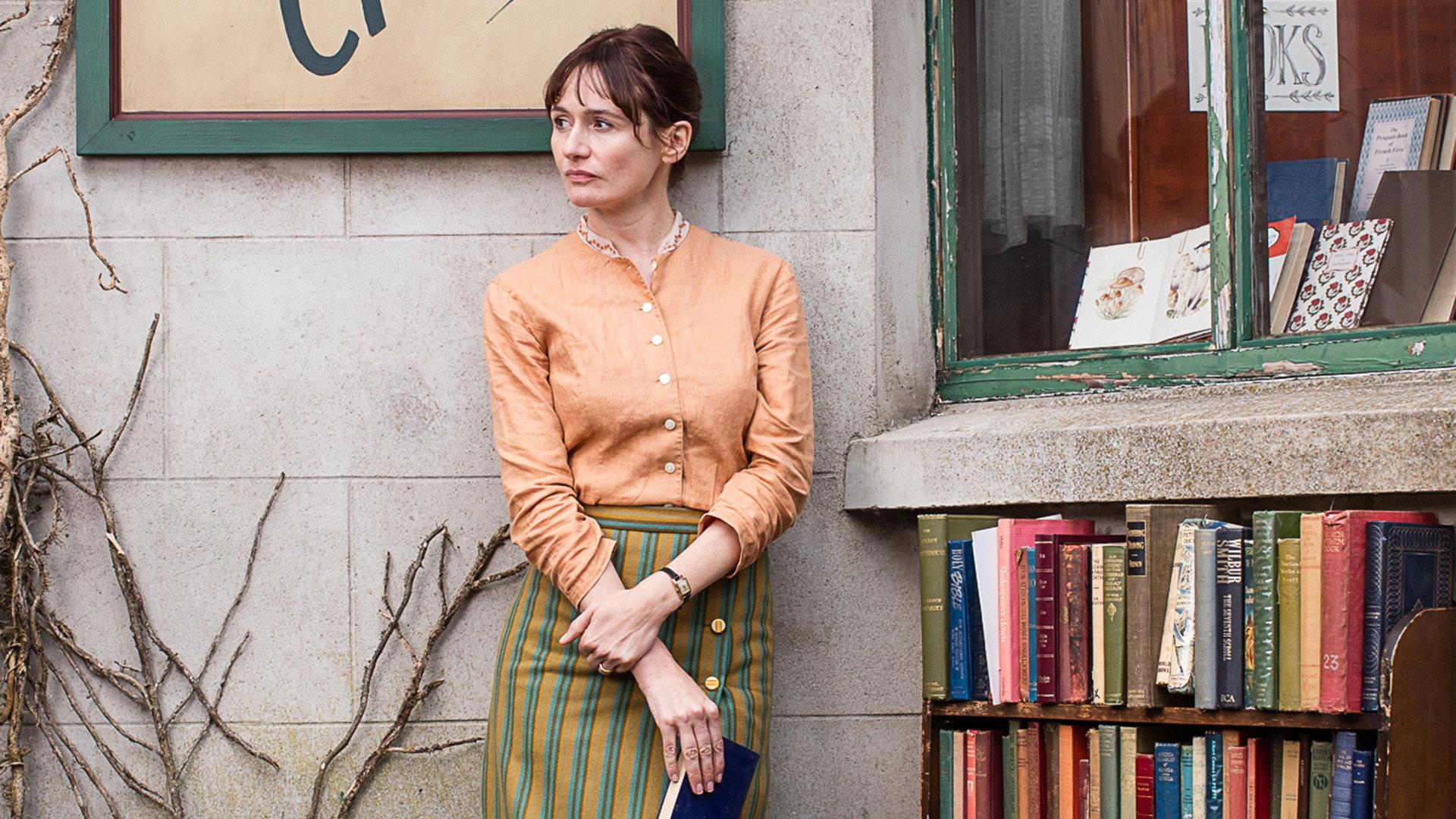 The Bookshop 2017 movie scene