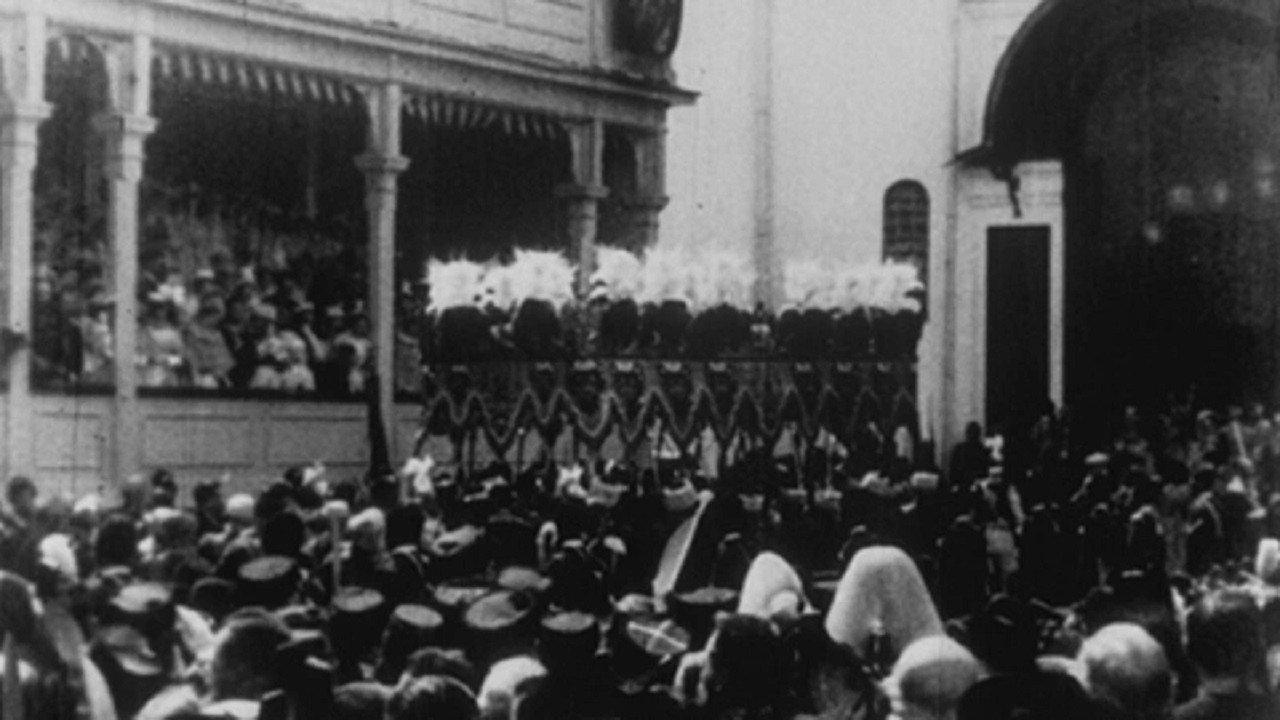 Tsar and Tsarina Entering the Church of the Assumption 1896 movie scene