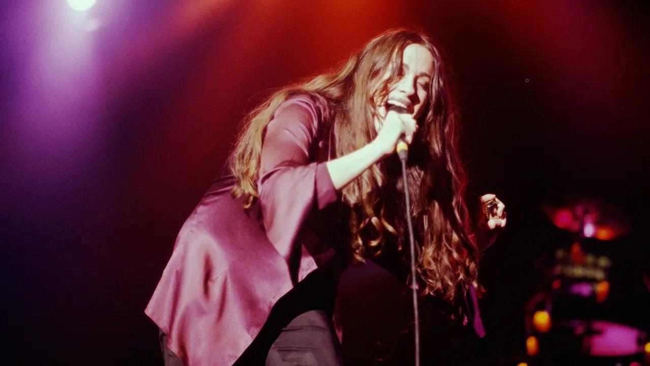 Alanis Morissette: Jagged Little Pill, Live 1997 movie scene
