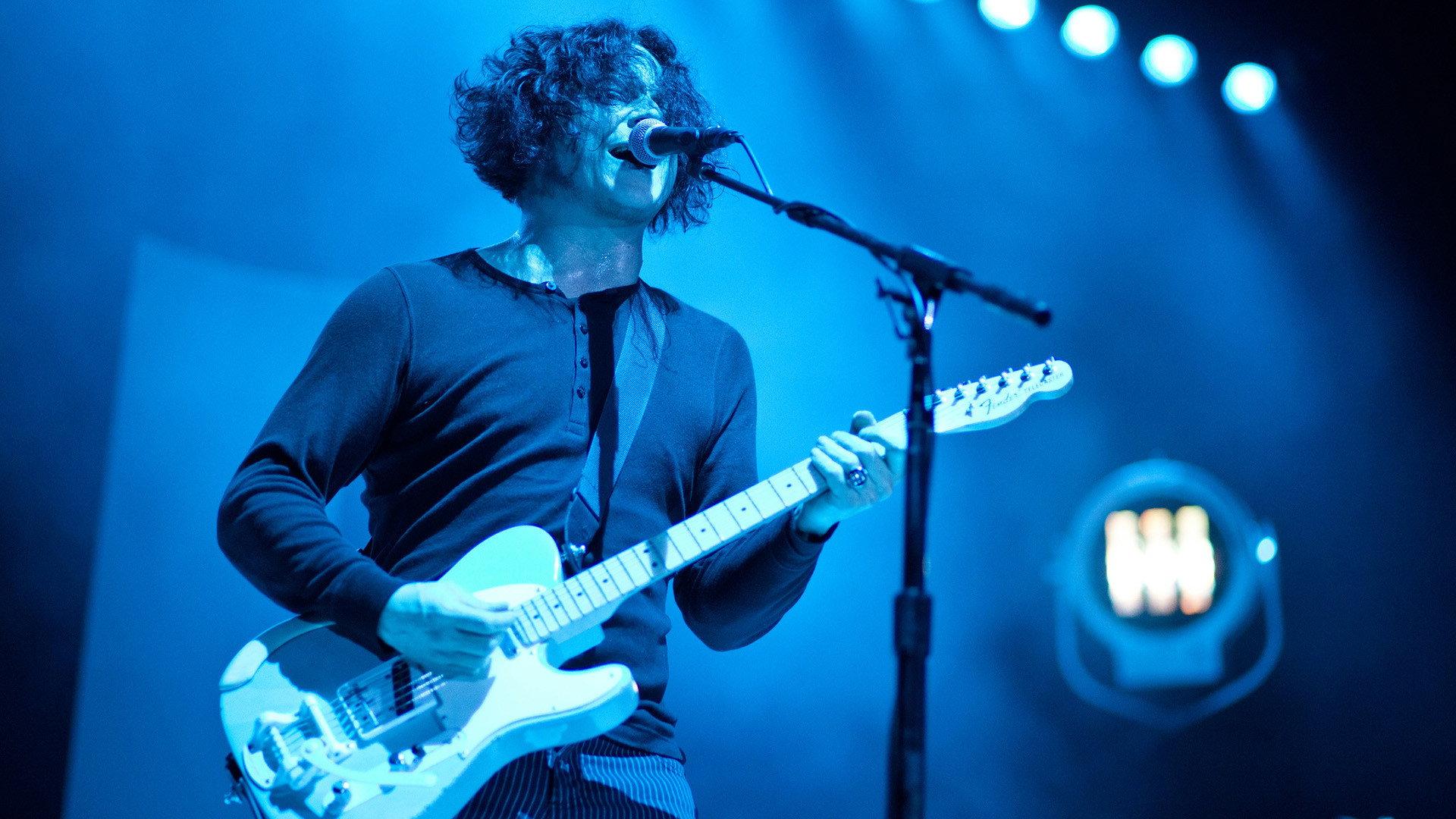 Jack White: Kneeling At The Anthem D.C. 2018 movie scene