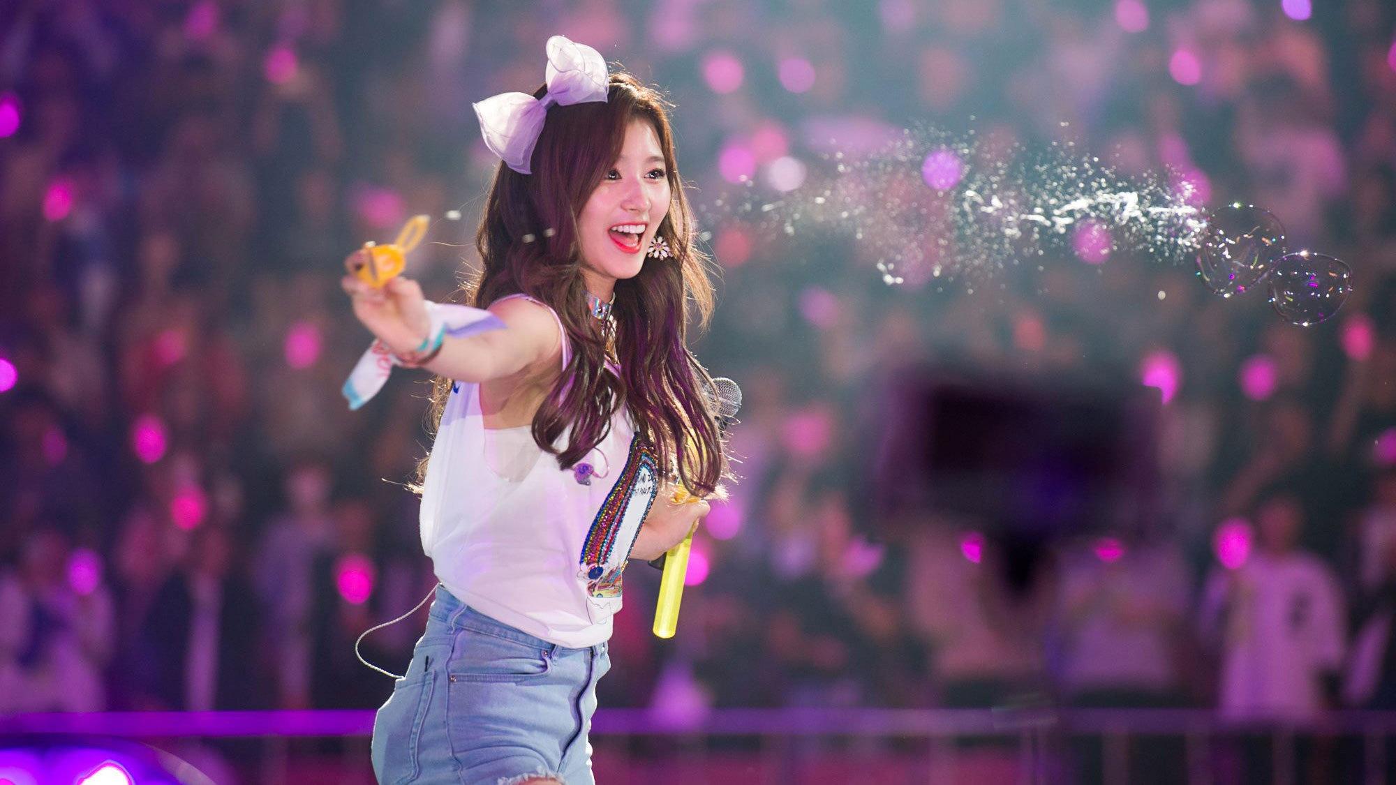 TWICELAND 2018 movie scene