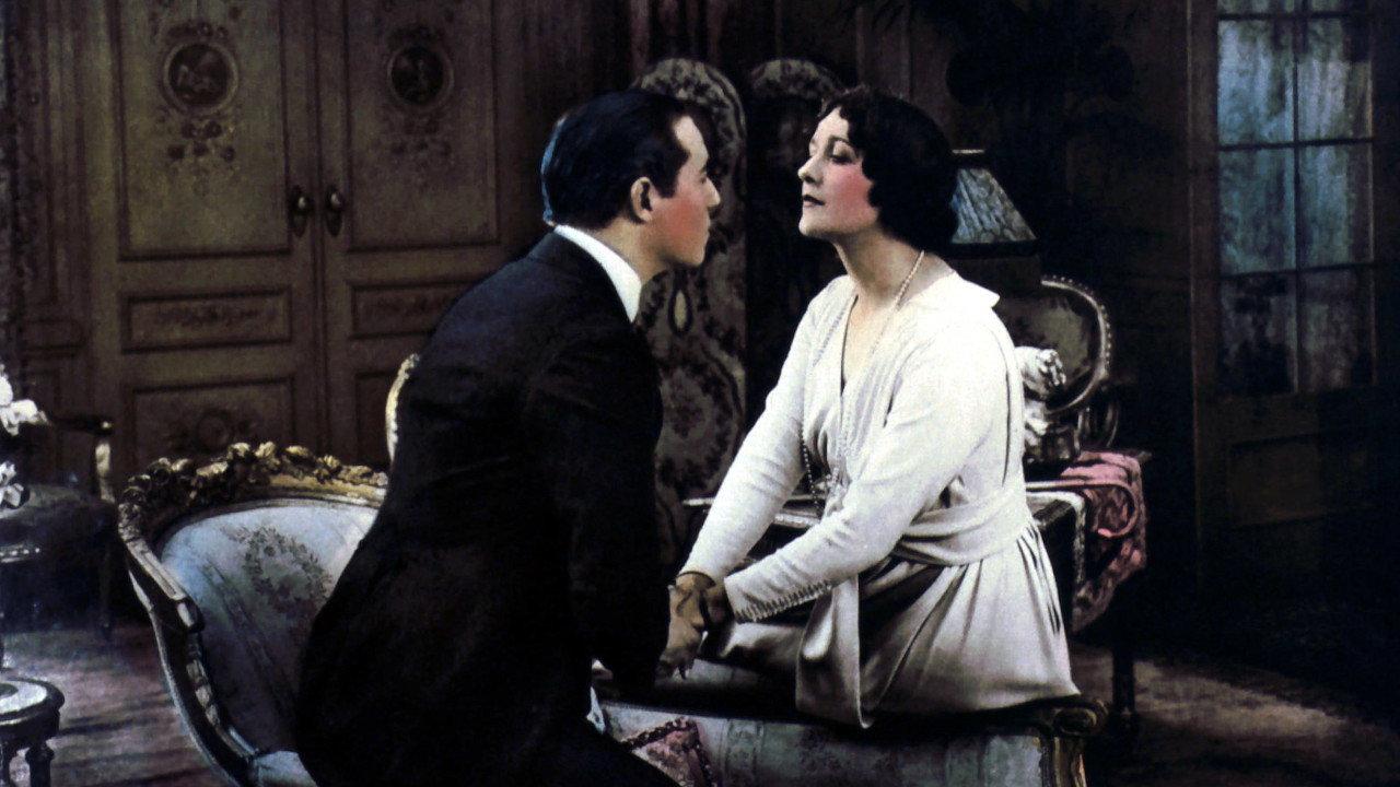 The Eternal Temptress 1917 movie scene