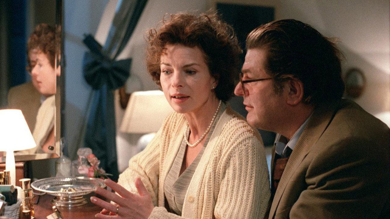 Fever 1998 movie scene
