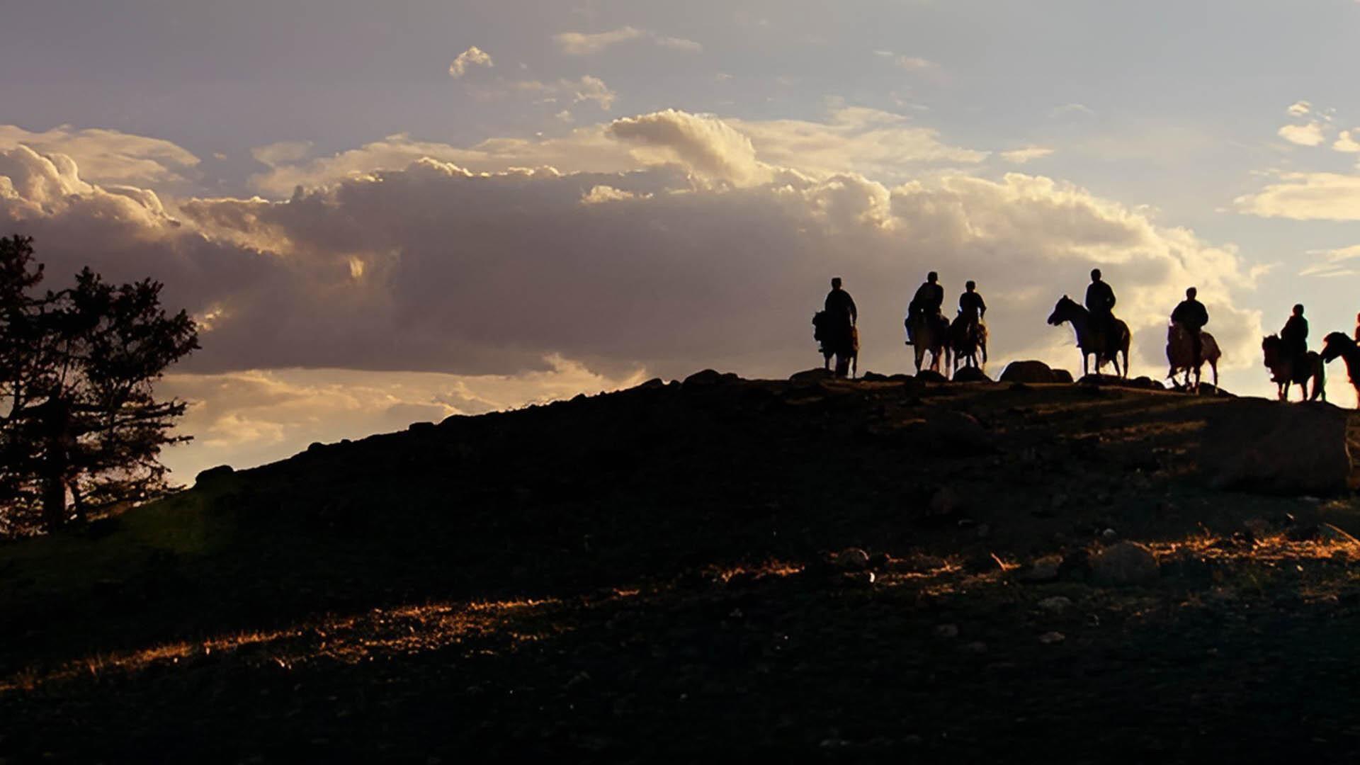 In the Frozen Tomb of Mongolia 2014 movie scene