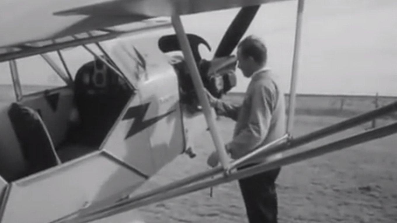 Flying Padre 1951 movie scene
