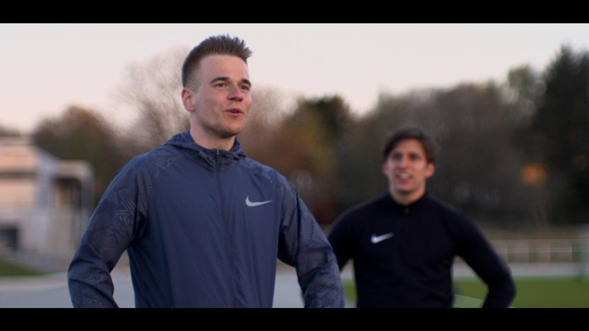 1500 Meter  movie scene