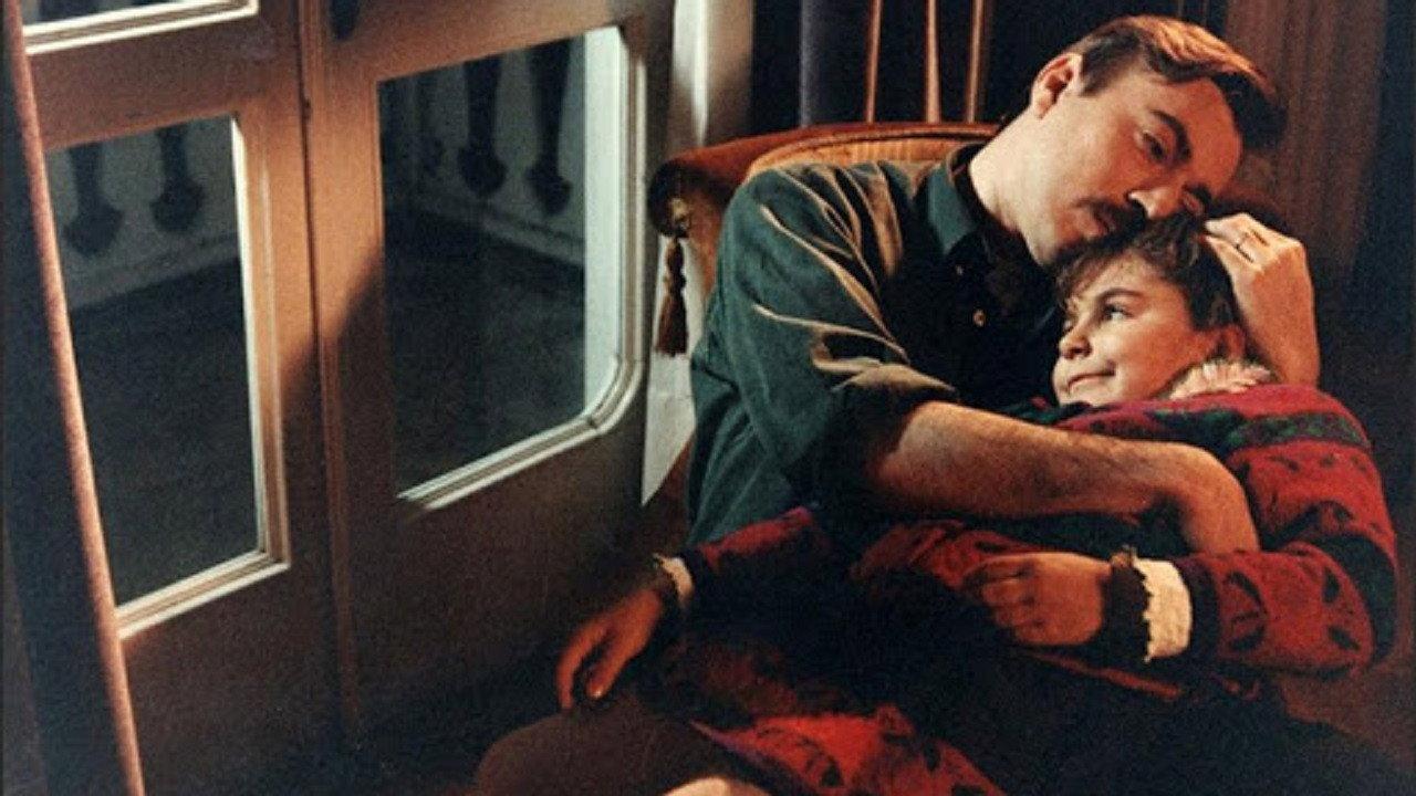 Babam Askerde 1995 movie scene