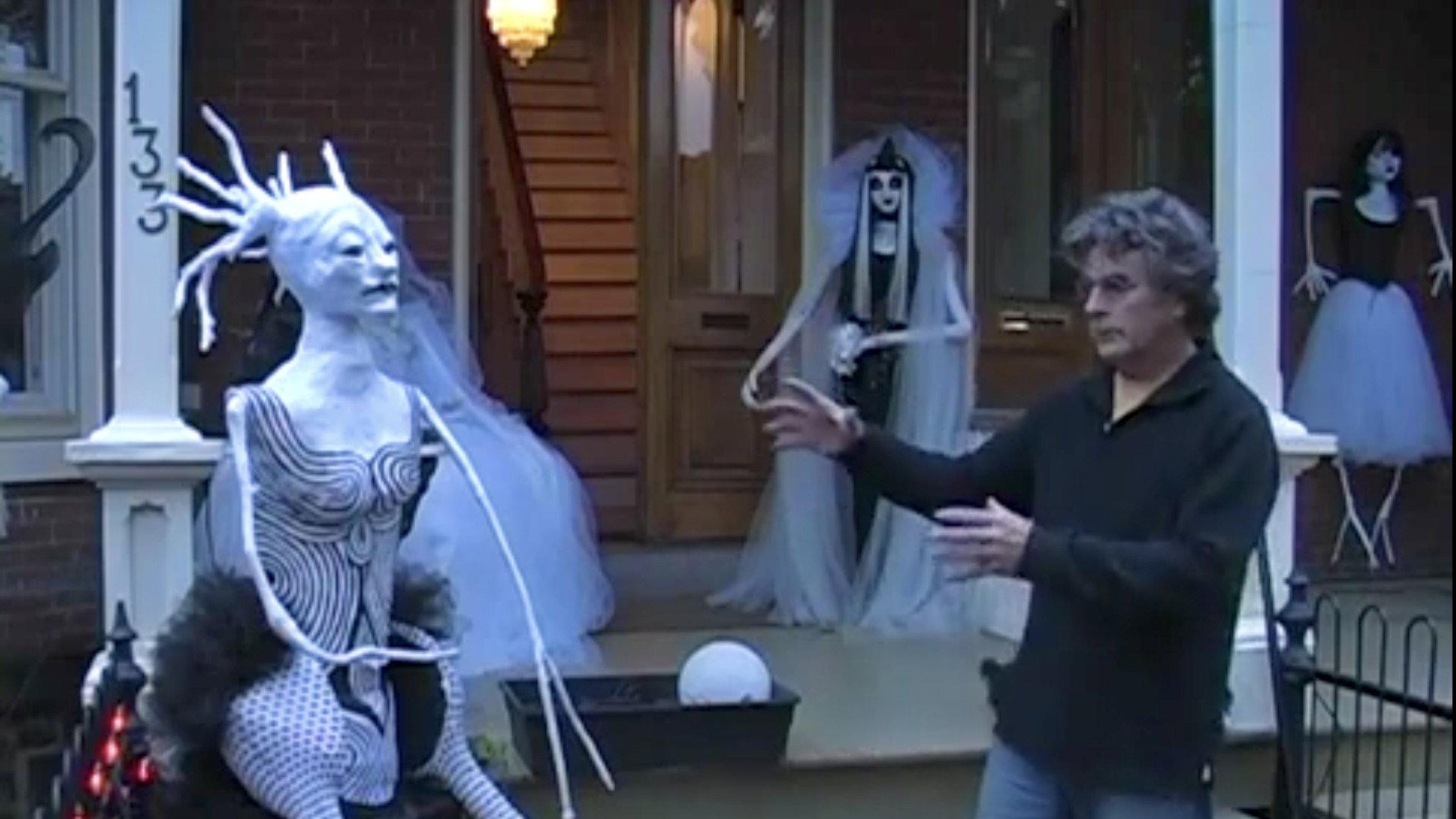 Halloweenville 2011 movie scene