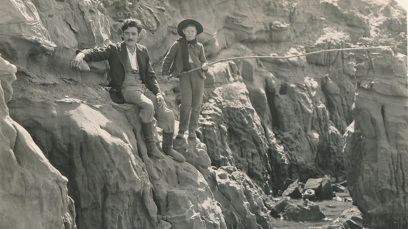The White Circle 1920 movie scene