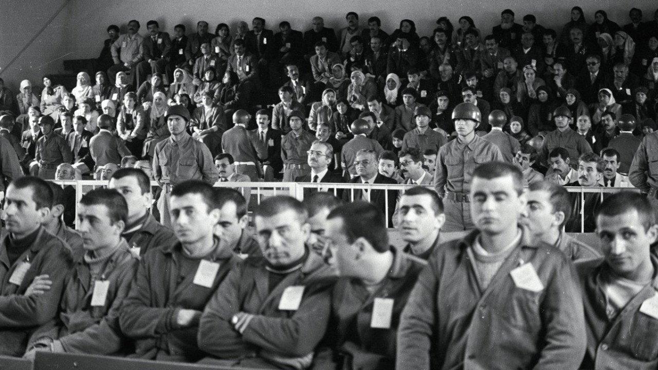12 September: Back to Democracy movie scene