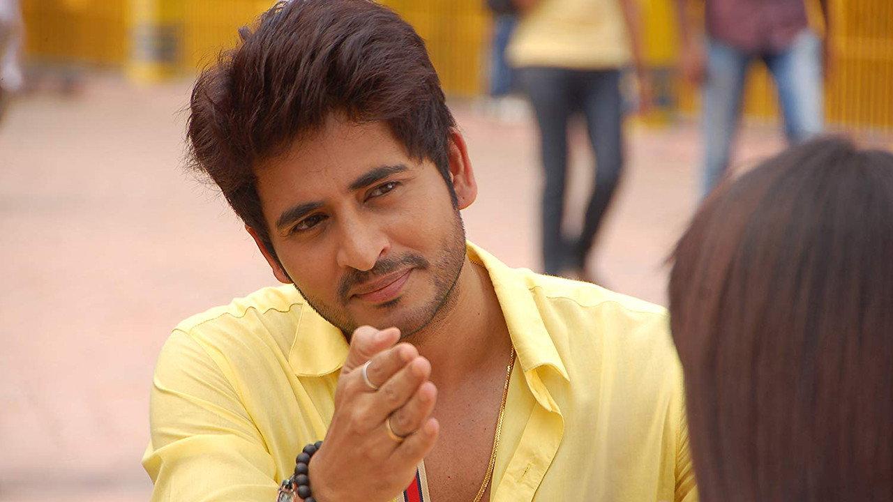 Majnu 2013 movie scene