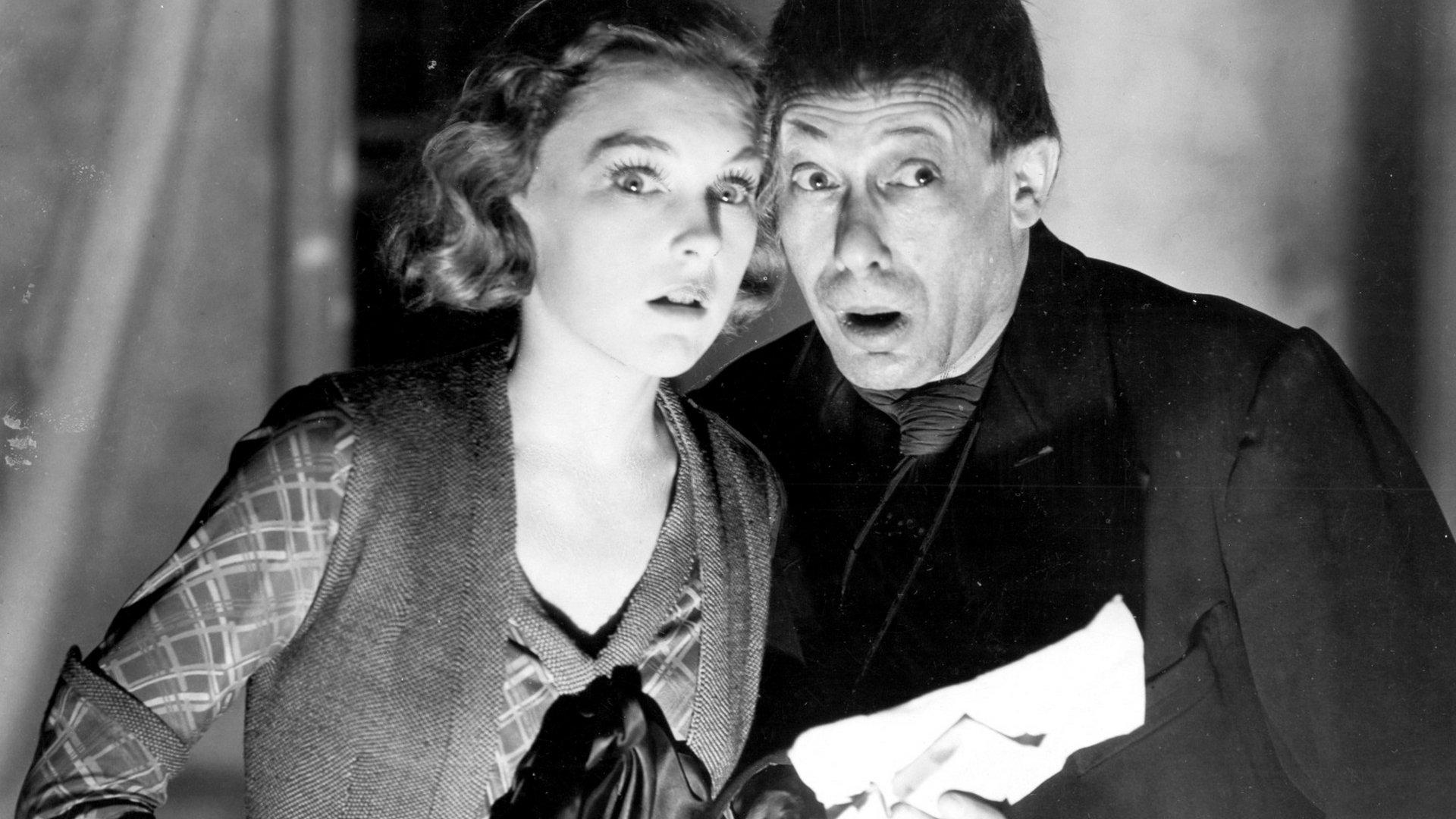 Number Seventeen 1932 movie scene
