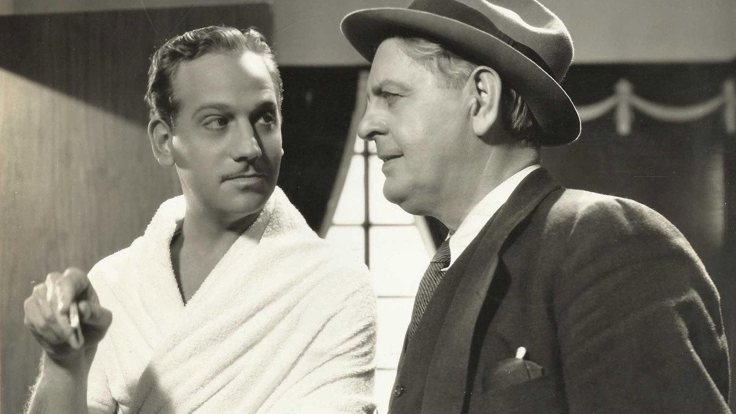The Lone Wolf Returns 1935 movie scene